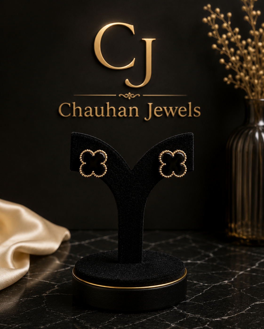 Luxury Black Clover Earrings