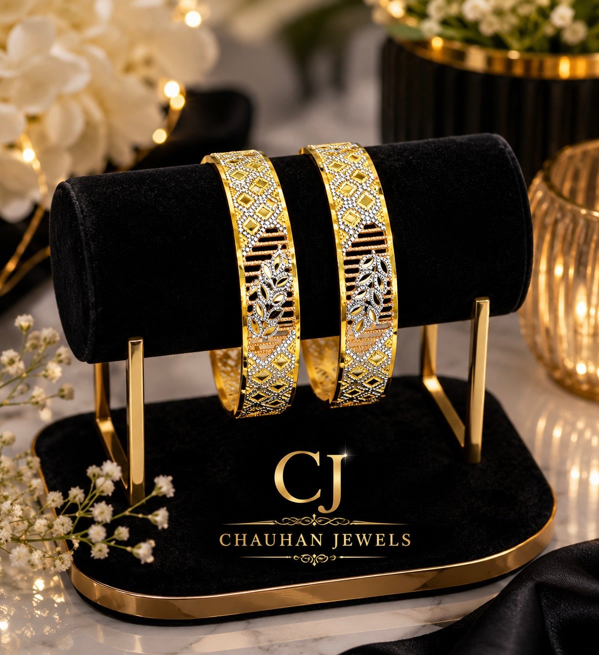 Luxury Gold Plated Leaf Pattern Bangle