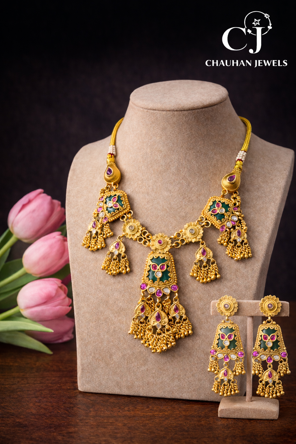 Traditional Antique Gold Plated Choker Necklace Set with Cubic Zirconia & Emerald Green Stones