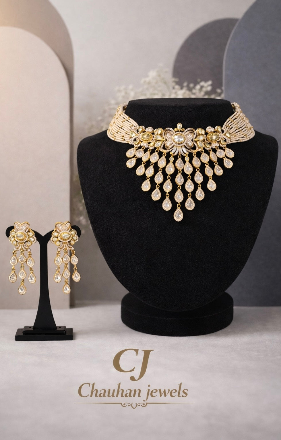 Royal Elegance Cubic Zirconia Gold-Plated Choker Necklace Set